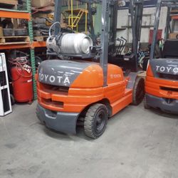 Forklift Toyota 5000# Pneumatic Tires 