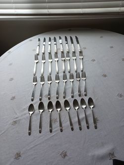 Danish Princess Silverplate 8 Piece Place Setting 