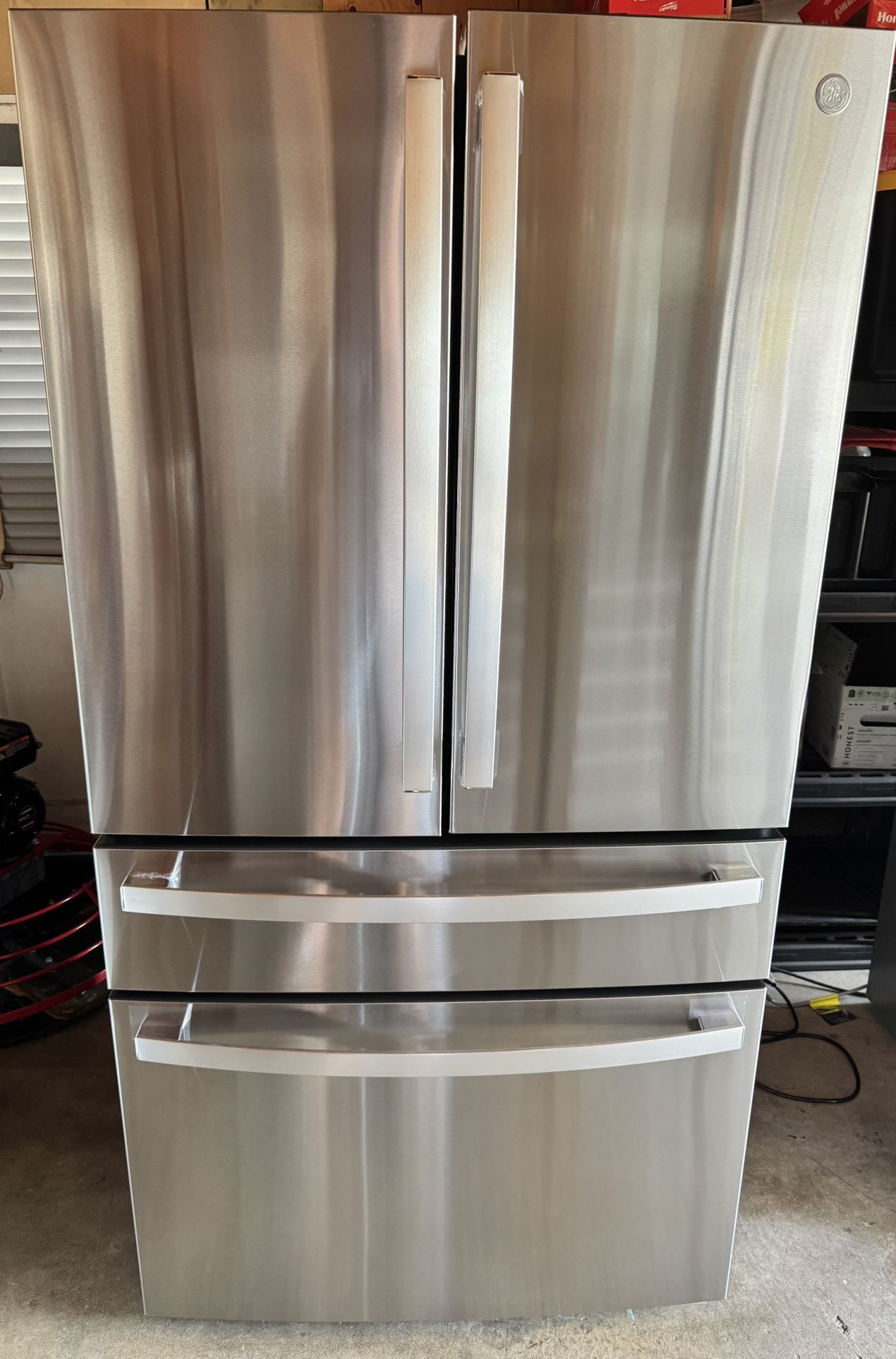 Ge Profile Refrigerator NEW