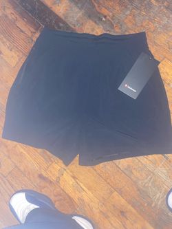 Lululemon shorts black