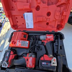 Milwaukee Drill Set