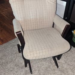 Super Nice Recliner/Rocker With Ottoman 