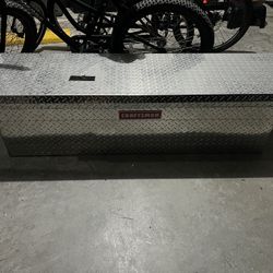 CRAFTSMAN-in Silver Aluminum Crossover Truck Tool Box