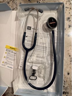 Welch Allyn Professional Stethoscope 5079-137
