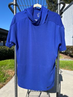 Nike short & long sleeve yoga hoodies size medium