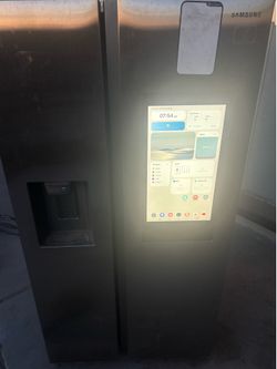 Samsung Family Hub Refrigerator