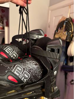 Roller blades