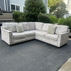 Soft White Sectional Couch Sofa - Free Delivery 