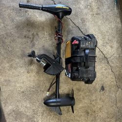 Trolling Motor 35lb Thrust And Battery 