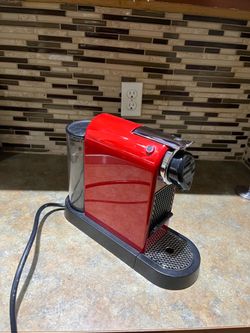 Nespresso Coffee Machine with Aeroccino Milk Frother