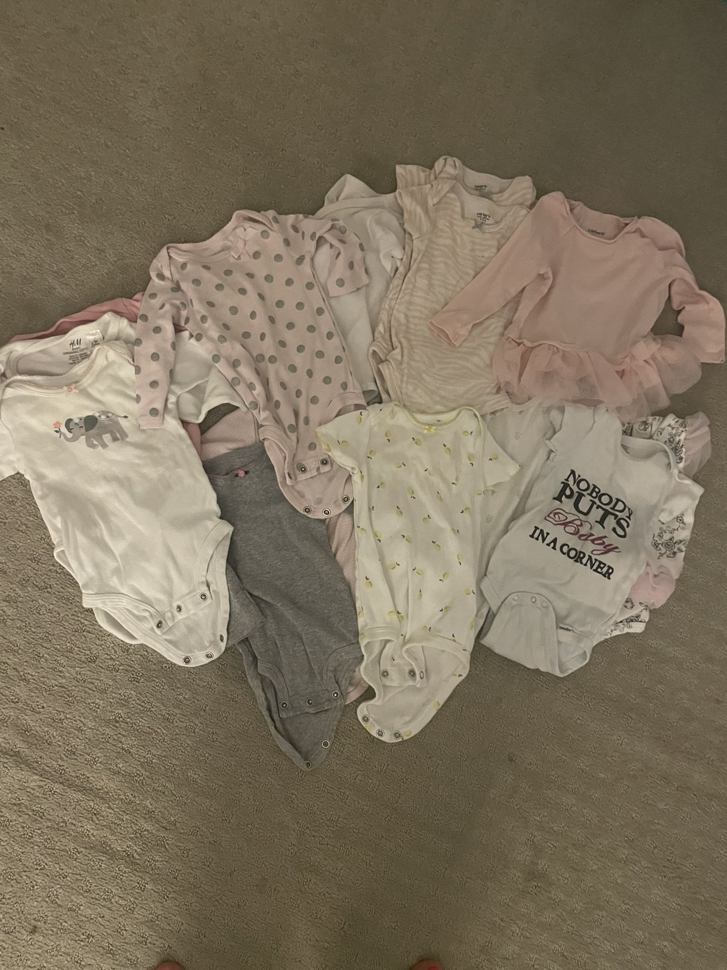 Baby Girl Lot 15 Onesies 6 Months for Sale in Seattle, WA OfferUp