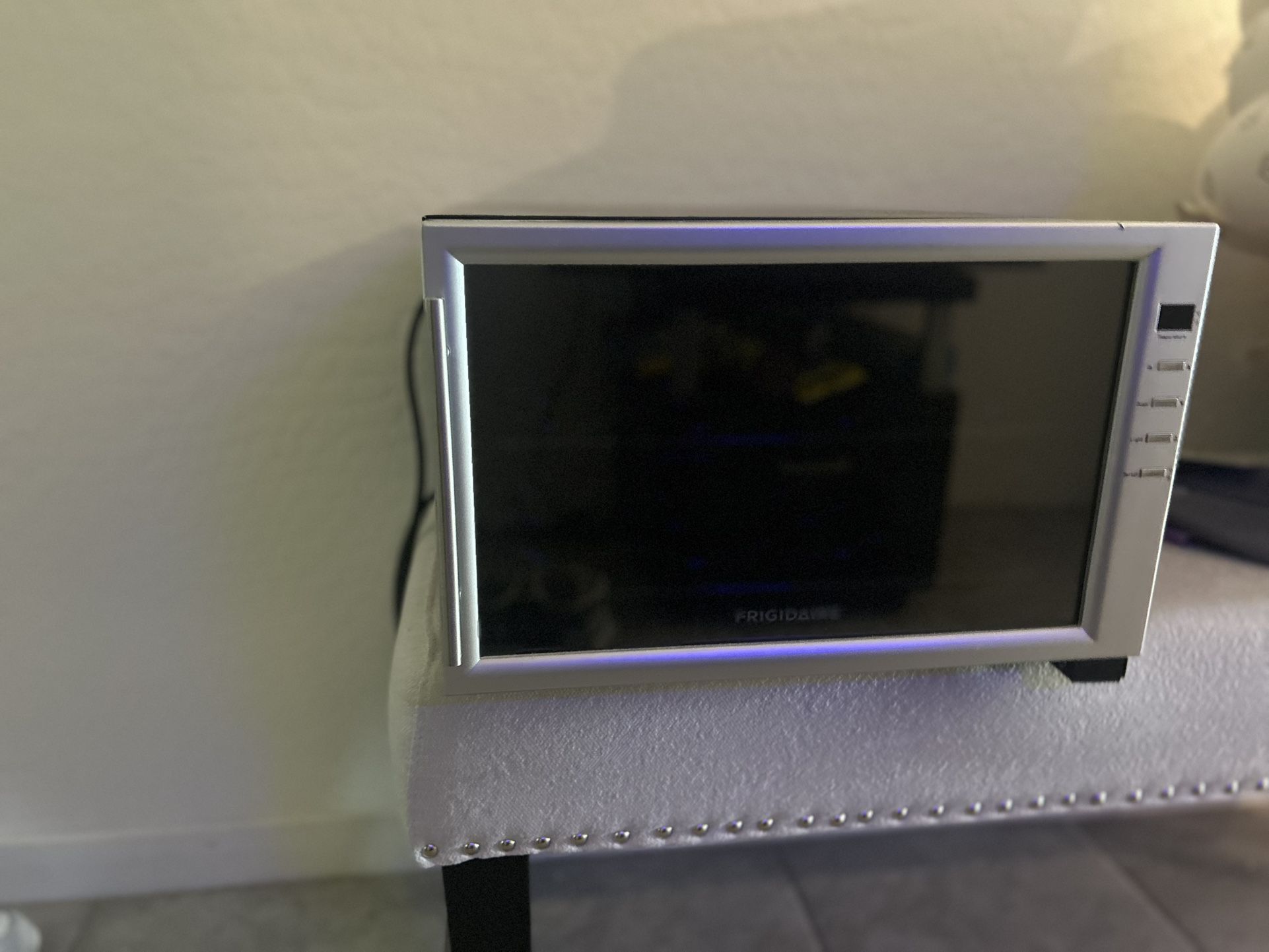 Beverage/wine Mini Fridge