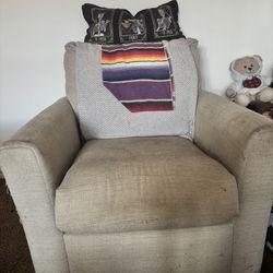 FREE COUCH CHAIR