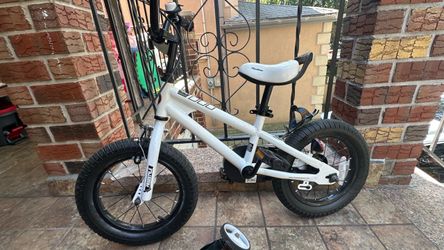 RoyalBaby Freestyle Outdoor Kid's Bicycle with Training Wheels, 14 Inch, White