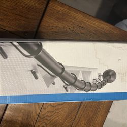 Curved Shower Rod