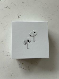 Apple Wireless Earbuds – Good Condition