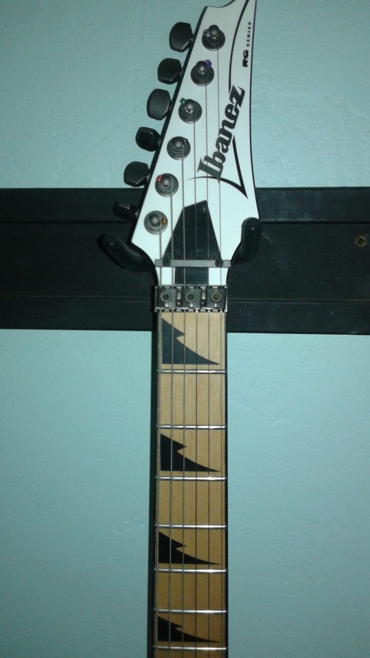 IBANEZ RGT42MDX (GREAT GUITAR)