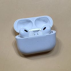 Apple AirPods Pro 2nd Generation with MagSafe Wireless Charging