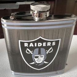 LAS VEGAS RAIDERS 6oz FLASK