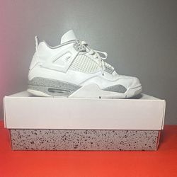 Size 10 - Jordan 4 Retro Mid White Oreo