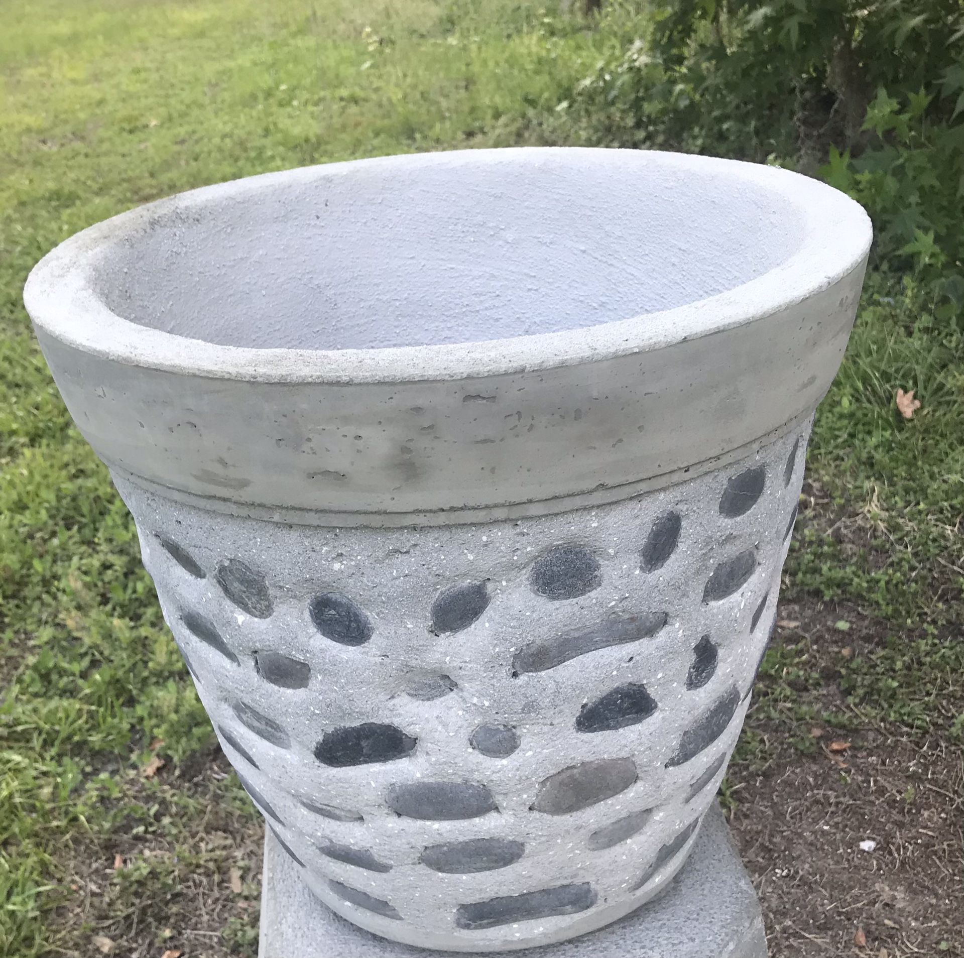 River Rock Concrete Flower Pot ,,5 Gallons $70 OBO