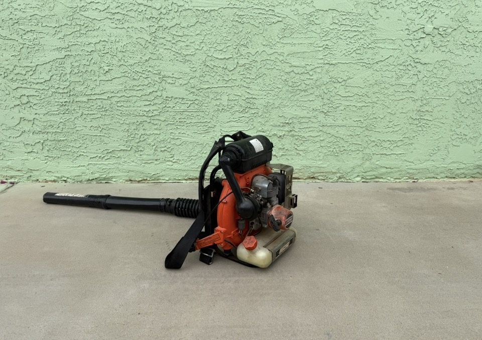 Gas Leaf Backpack Blower