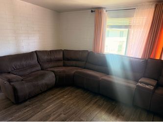Brown Power Reclining Sectional Sofa w/ Cup Holders + Storage Console – Excellent Condition