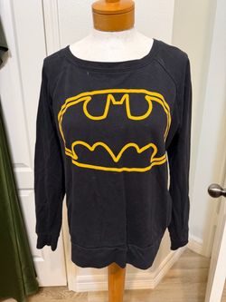 Comics classic Batman logo ladies shirt size Large black color raglan sleeve sweatshirt