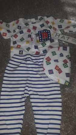 Baby outfit, size 3 to 6 months