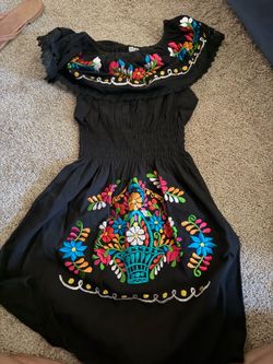 Girls dress