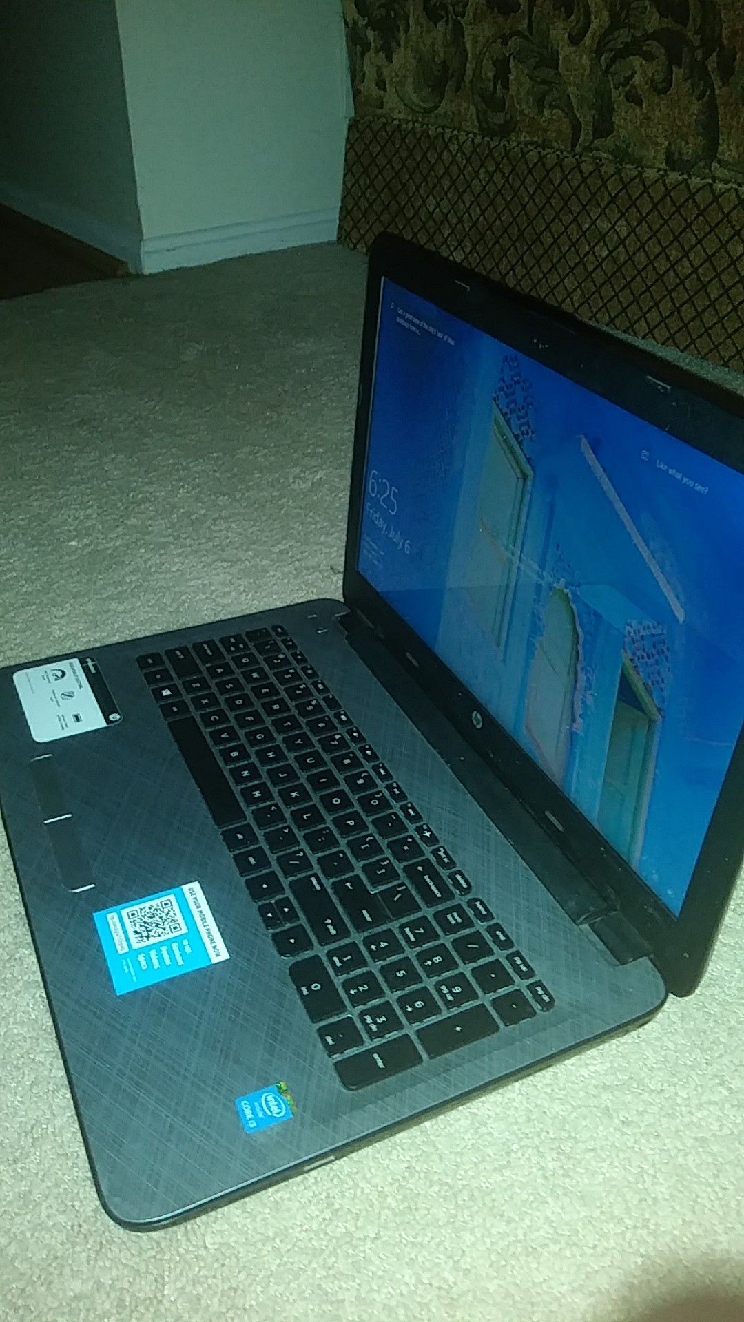 HP Notebook with Touchscreen