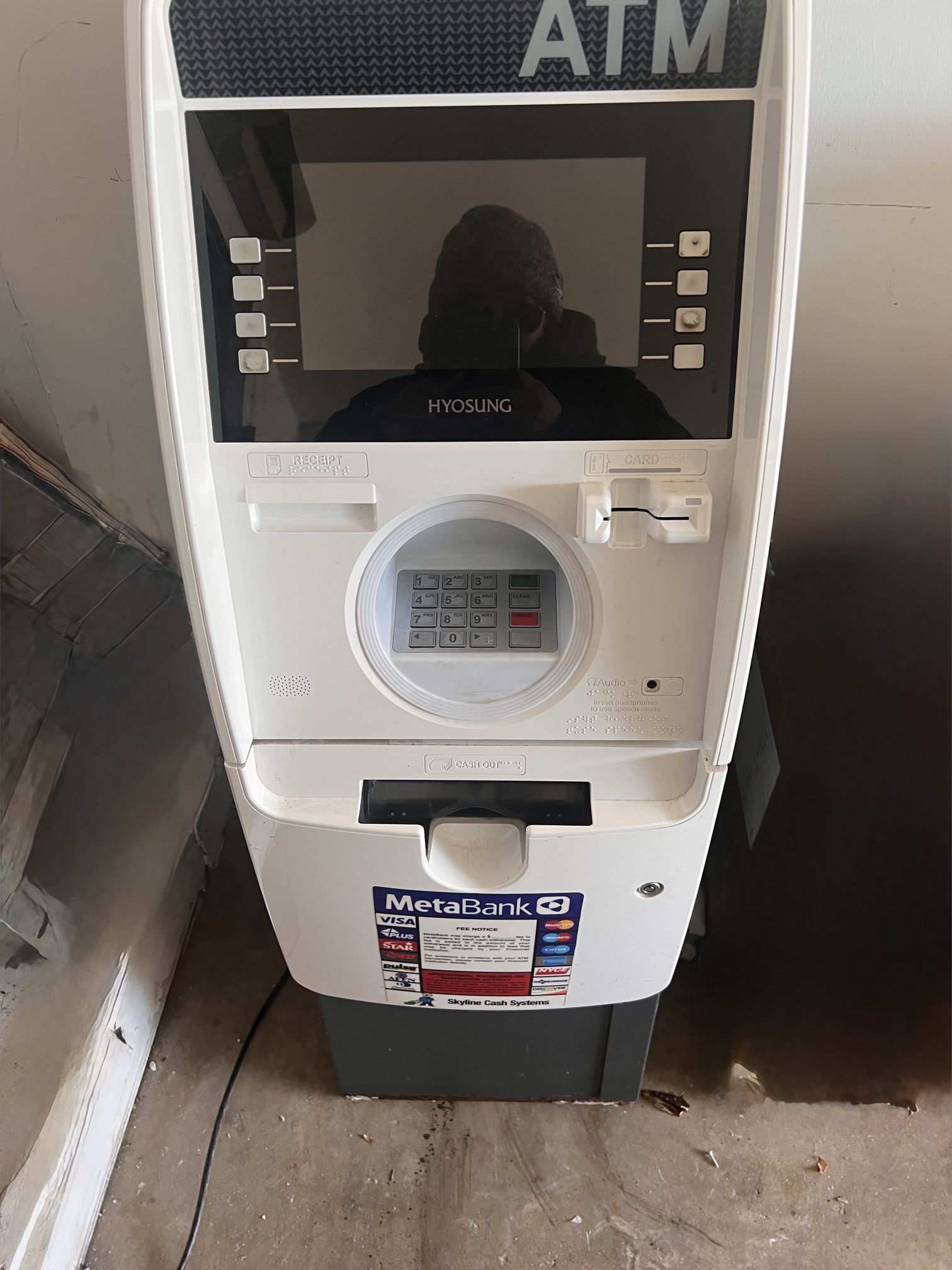 HYOSUNG ATM MACHINE $2000 Willing To Deliver