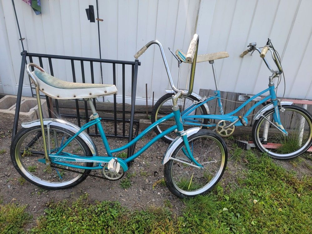 Vintage Bananna Seat Bikes Pair