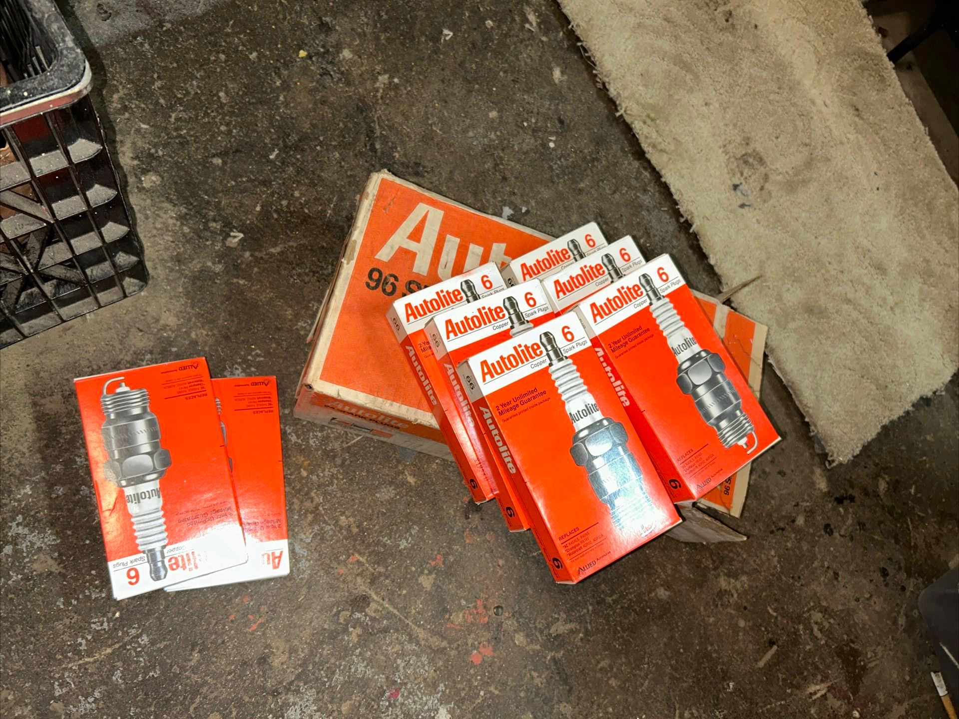 Autolite Spark Plugs Plug #66 Resistor - 6 Plugs X 6 Boxes = 36 Plugs Total