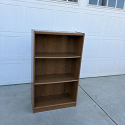 Bookshelf 4 Feet - Adjustable Shelves 