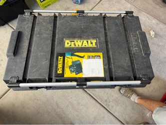 Dewalt large tool box