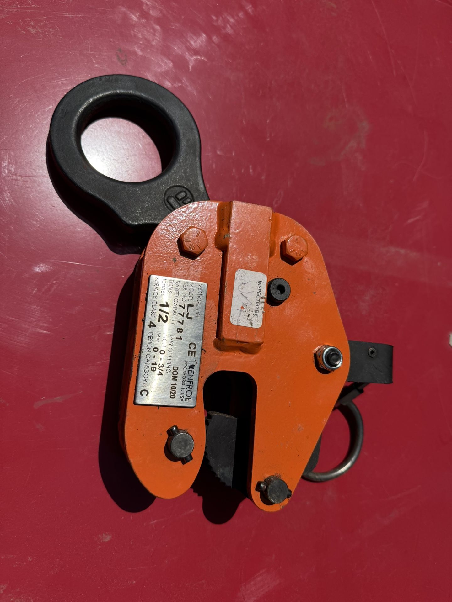 Sheet Metal Lifting Clamp