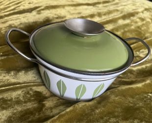 Vintage Cathrineholm Olive Green Lotus Casserole Pot / Dutch Oven w/ Lid - MCM Norway⁠