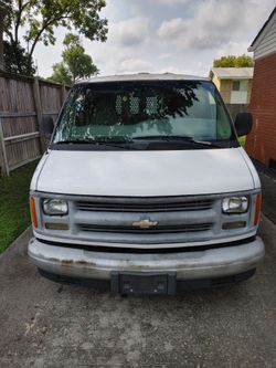 2000 Chevrolet Express 2500