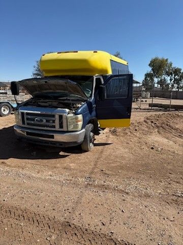 2008 Ford E-350