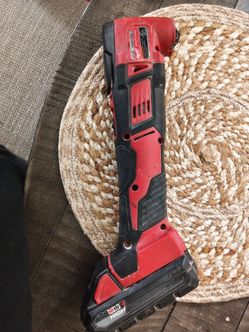 Milwaukee m18 multi tool  with battery