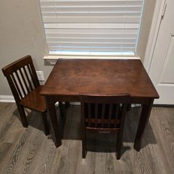 Kidkraft Table & 2 - Chairs Set