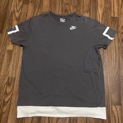 Nike Athletic Cut Old School Mens Tee Size XXL Layered Design