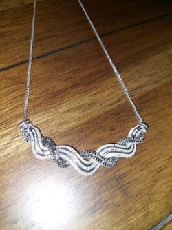 BLACK AND WHITE DIAMOND NECKLACE IN SS