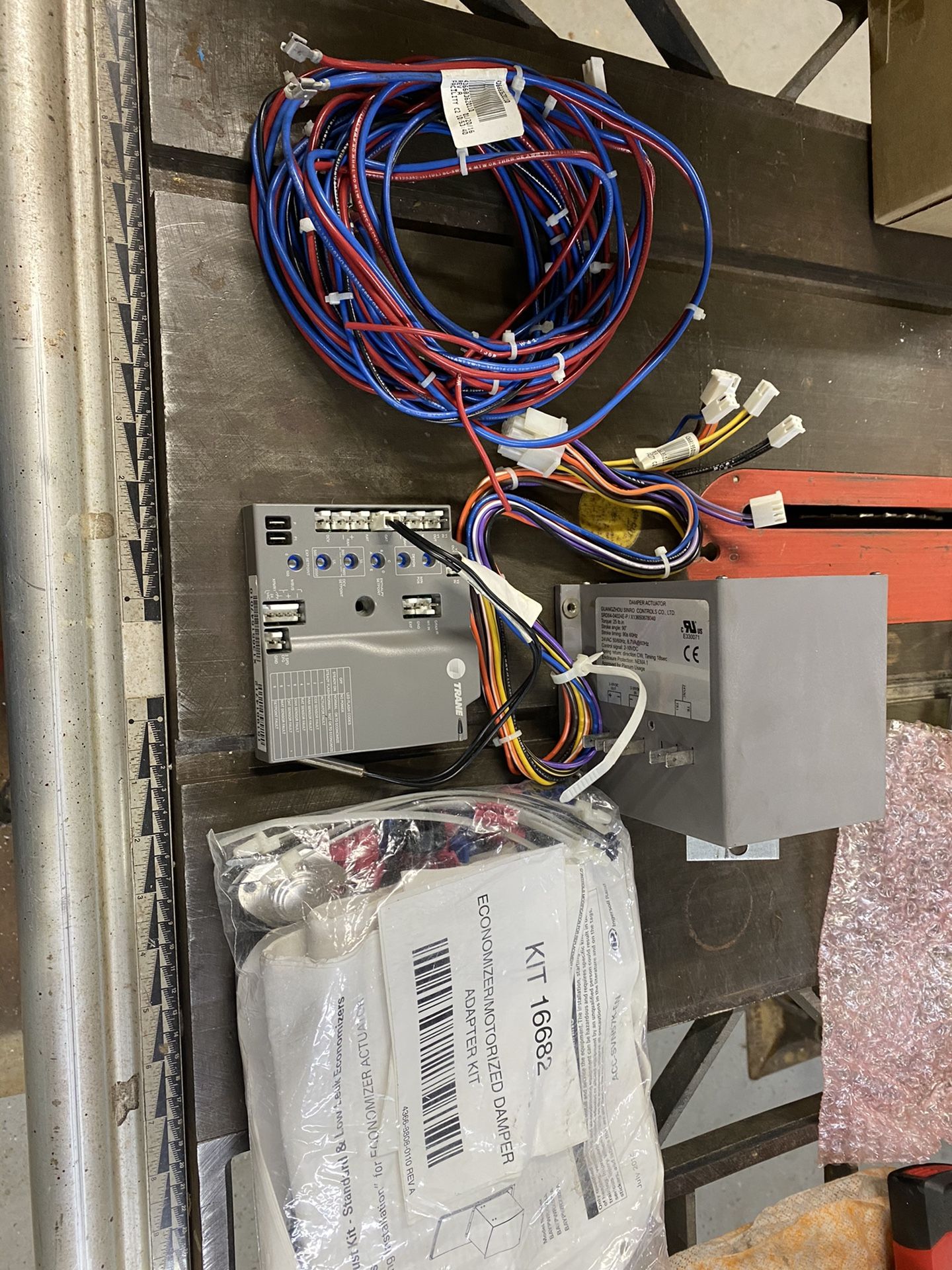 Trane economizer motorized damper kit