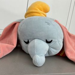 Dumbo stuffy