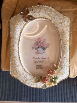 Picture frames