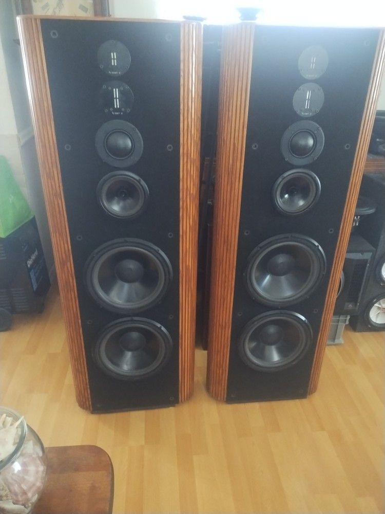 Infinity Kappa 9 Speakers. $600 FIRM