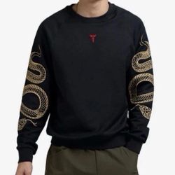 Nike Kobe Bryant Year Of The Mamba Black Crewneck Sweatshirt X-Small HQ4697-010