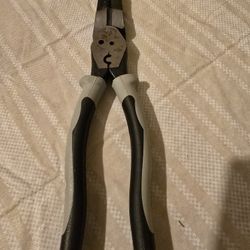 Klein J2158CR